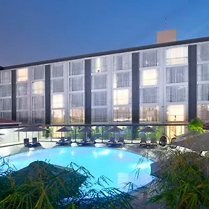 Отель Eastin Grand Saigon